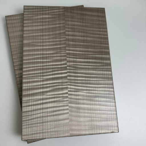 PUR laminirane lesene zrnate plošče